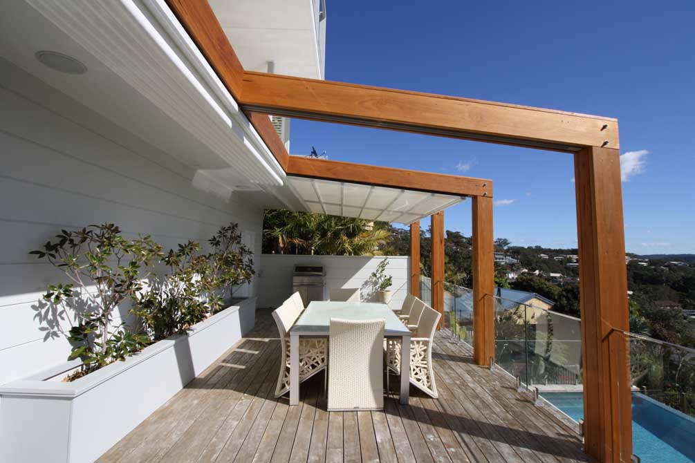 Helioscreen products: External shading in an outdoor setting